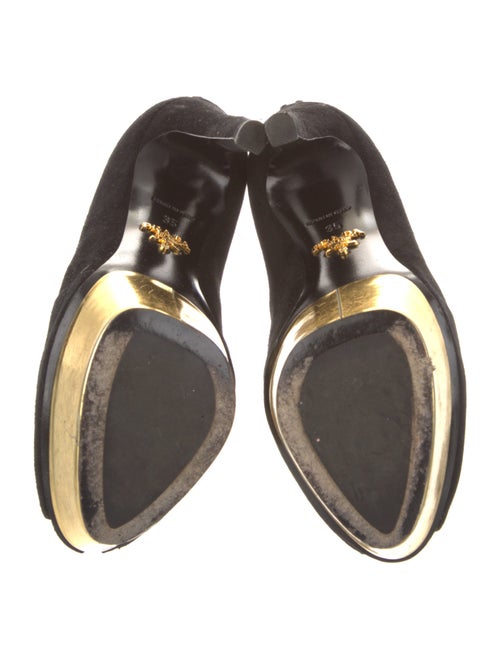 Prada Suede Pumps