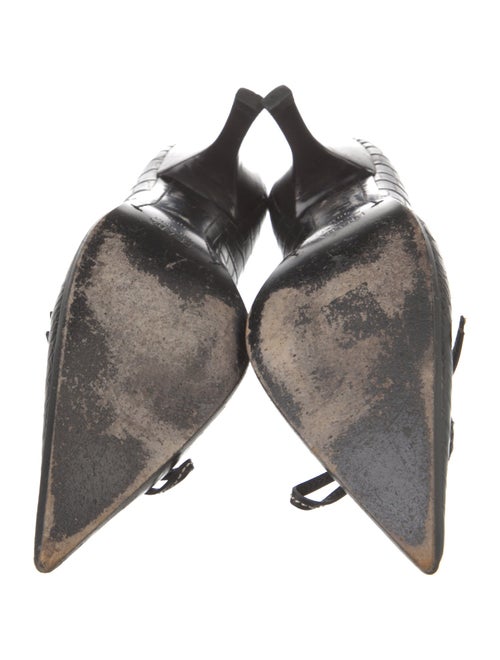 Prada Leather Floral Print Pumps