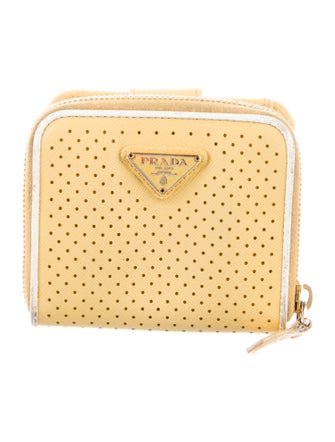 Prada Saffiano Cuir Leather Compact Wallet