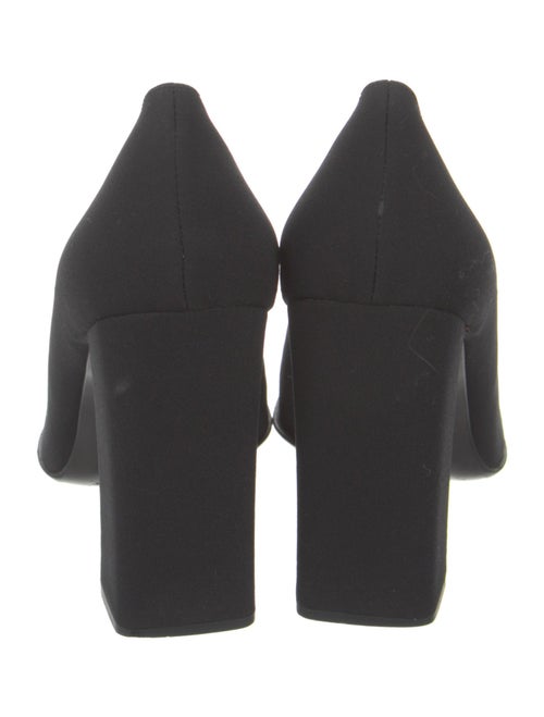Prada Pumps