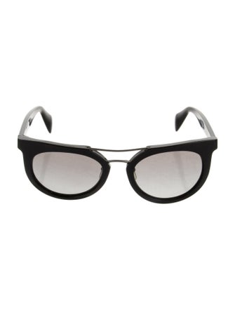 Prada Wayfarer Tinted Sunglasses