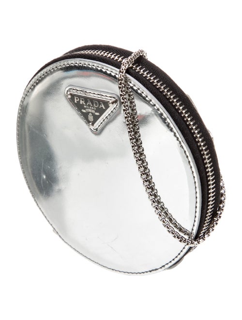 Prada Enameled Metal Triangle Round Contenitori Mini