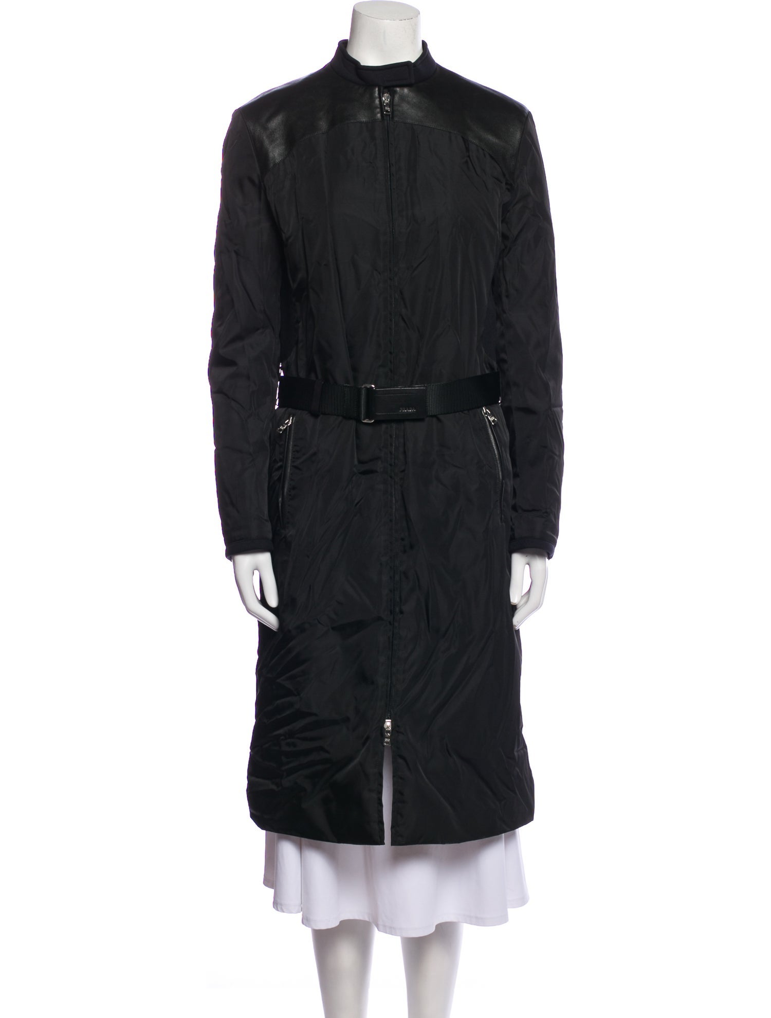 コート PRADA Women Coats P601SSOOO15UW F0002 Black Black Re-Nylon down coat | PRADA