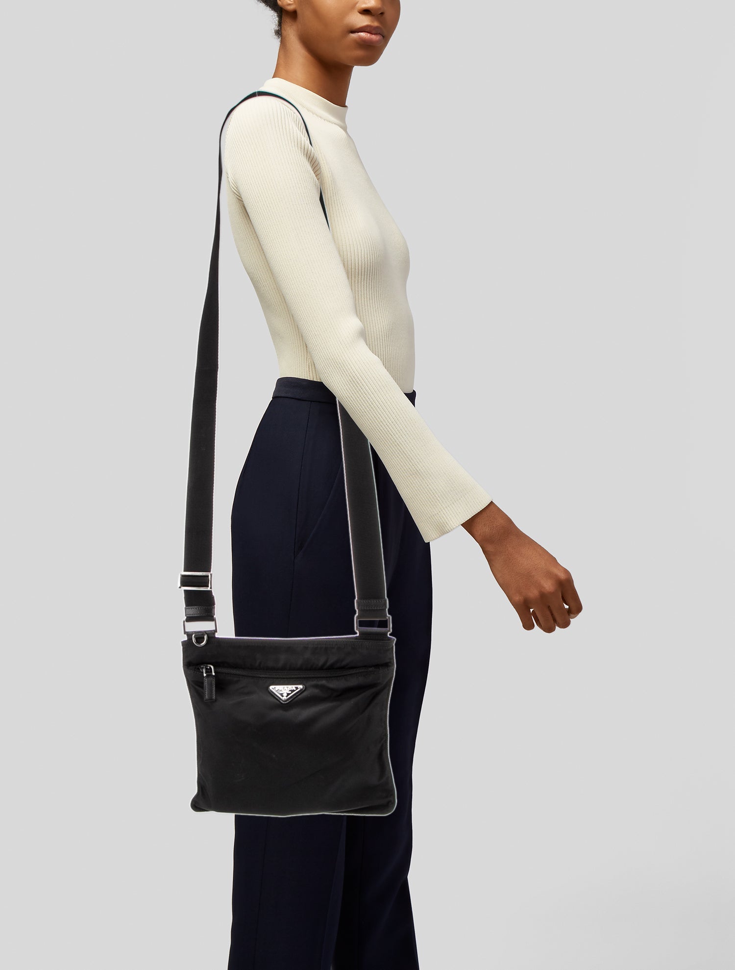 【関税&送料込】Prada Black Re-Nylon Large Crossbody Bag Black Prada Re-Edition 2005 Re-Nylon bag | PRADA