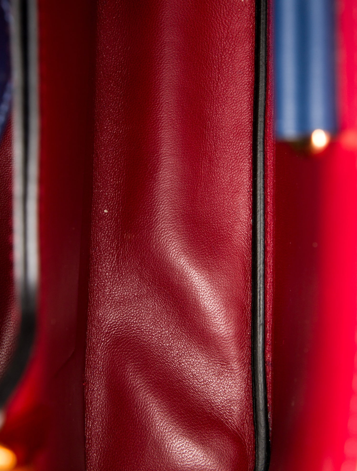 Prada Saffiano Leather Saffiano Cuir Medium Panier Medium