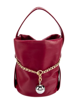 Prada Enameled Metal Triangle Sac Noir Petit 2025