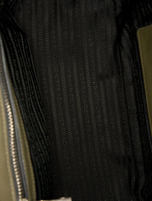 Prada Signature Shopping