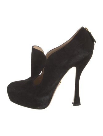 Prada Suede Pumps