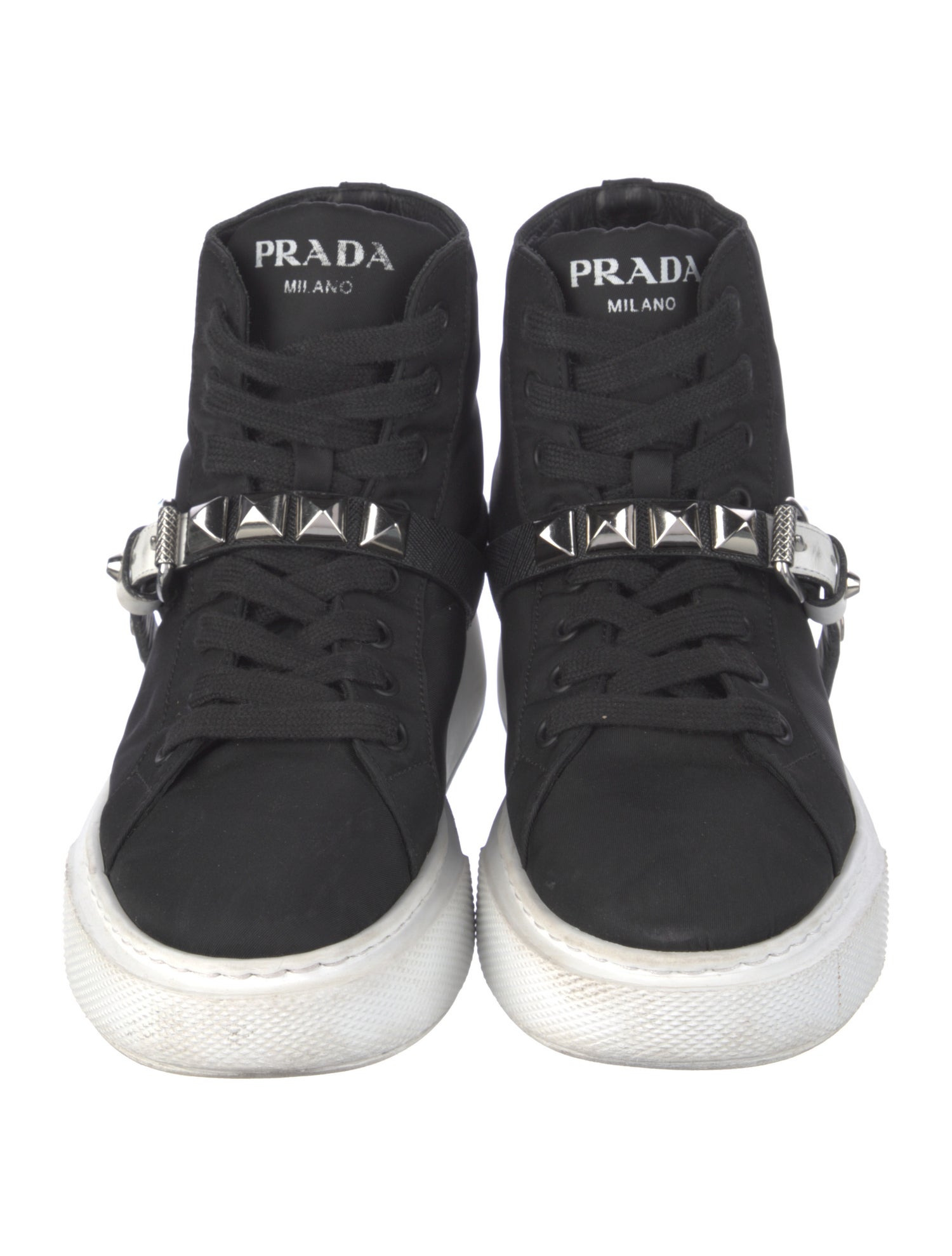 靴 Prada Nylon Studded Accents Sneakers Prada Nylon Studded Accents Sneakers - Black Sneakers, Shoes