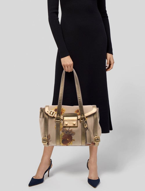 Prada Vitello Daino Leather Sound