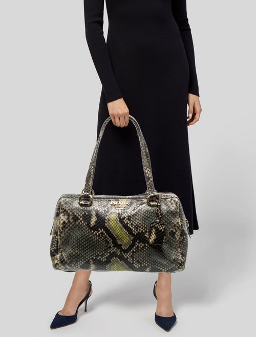 Prada Cervo Lux Leather Shoulder Bag