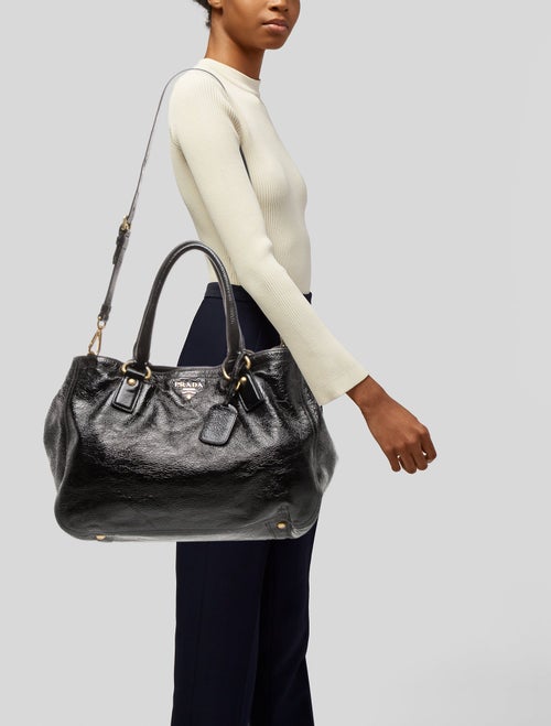 Prada Signature Naplak