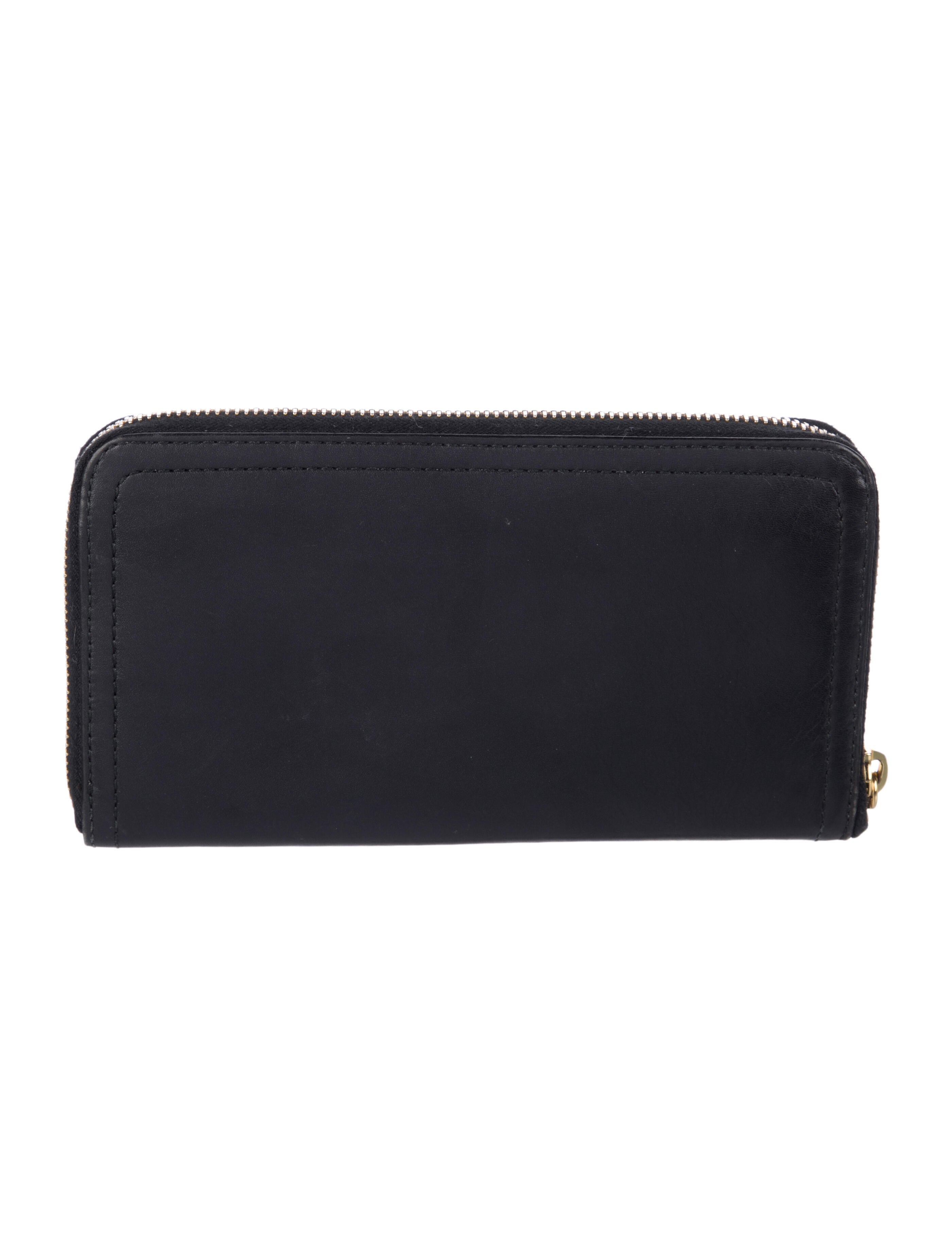 Prada Saffiano Lux Leather Continental Wallet