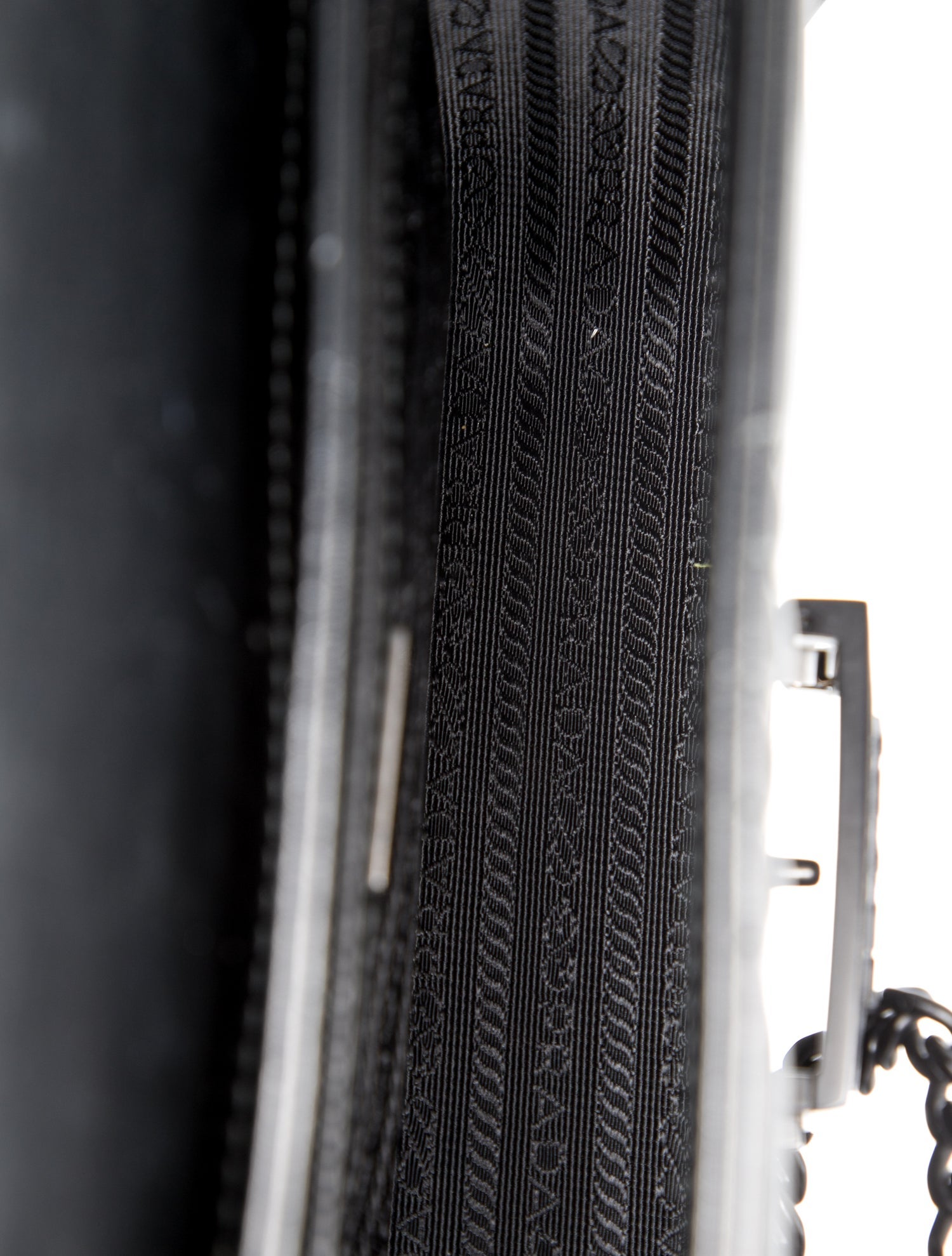 Prada Soft Calf Leather Diagramme