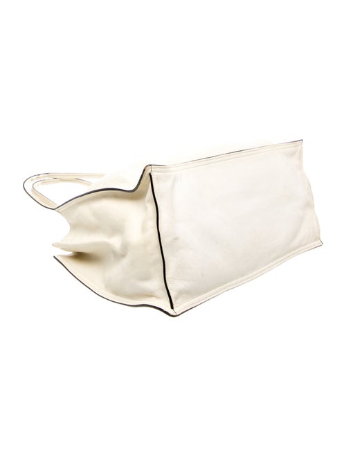 Prada Leather Etiquette