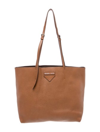 Prada Signature Concept