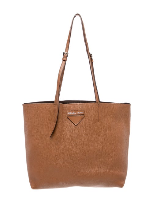 Prada Signature Concept