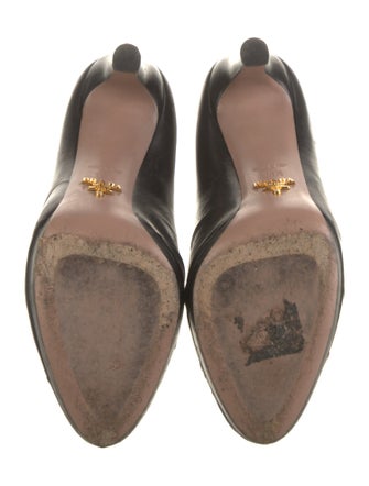 Prada Leather Pleated Accents Pumps