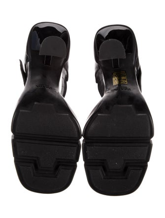 Prada Leather D'Orsay Pumps