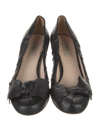 Prada Leather Bow Accents Pumps