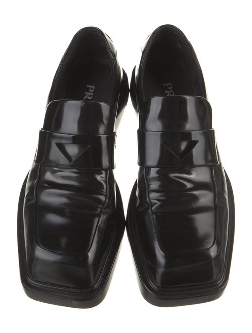 Prada Enameled Metal Triangle Leather Oxfords