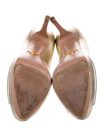 Prada Leather Pumps