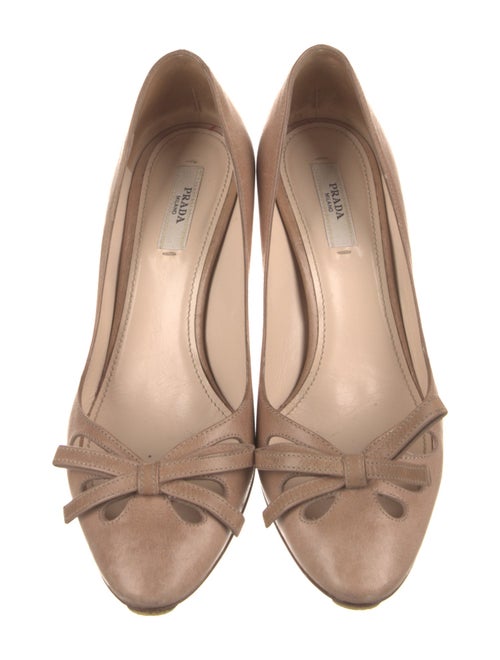 Prada Leather Bow Accents Pumps