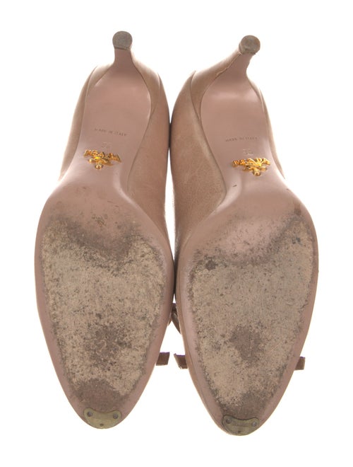 Prada Leather Bow Accents Pumps