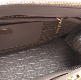 Prada Saffiano Cuir Leather Galleria Tote Medium