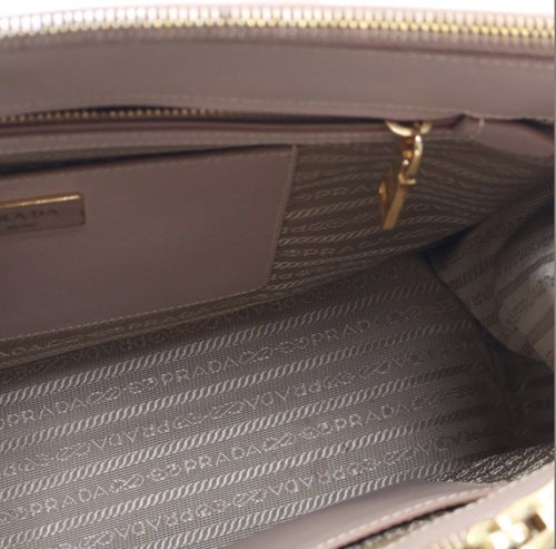 Prada Saffiano Cuir Leather Galleria Tote Medium
