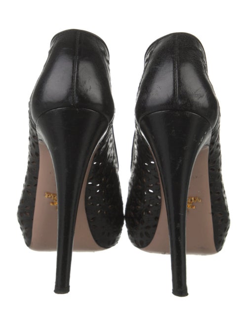 Prada Leather Floral Print Pumps