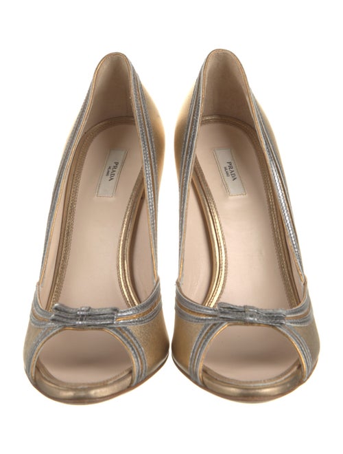 Prada Leather Bow Accents Pumps