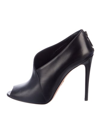 Prada Leather Pumps