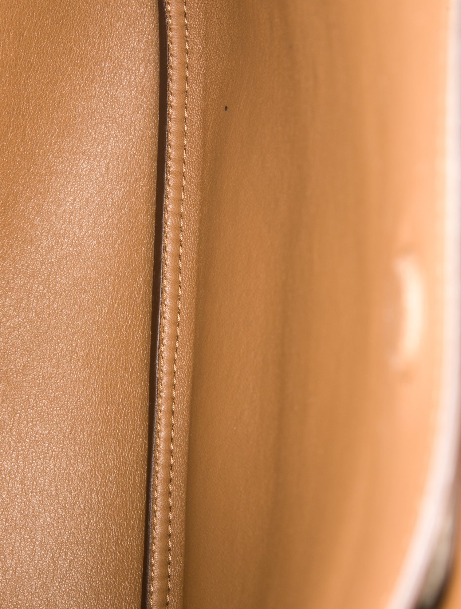 Leather Dynamique Medium