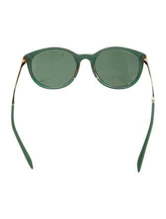 Prada Wayfarer Tinted Sunglasses