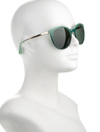 Prada Wayfarer Tinted Sunglasses