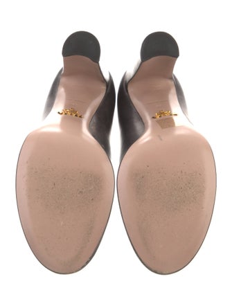 Prada Leather Pumps