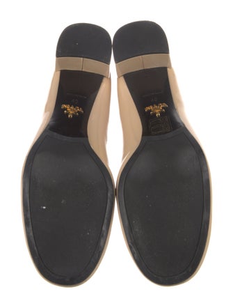 Prada Patent Leather Bow Accents Pumps