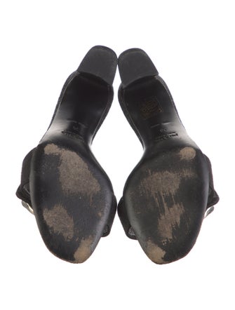 Prada Slides