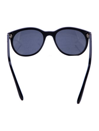 Prada Wayfarer Tinted Sunglasses