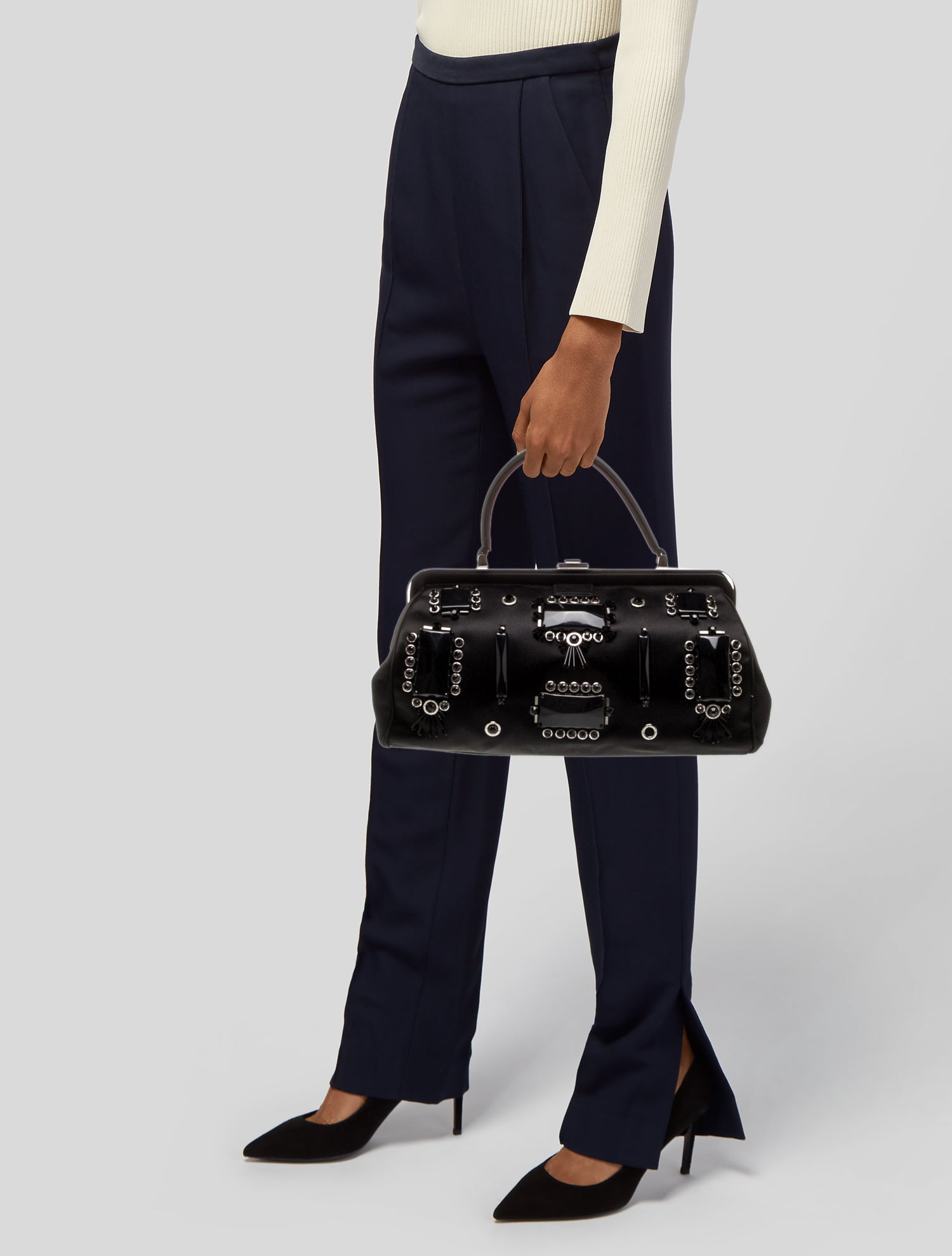 Prada Raso Raso Ricamo