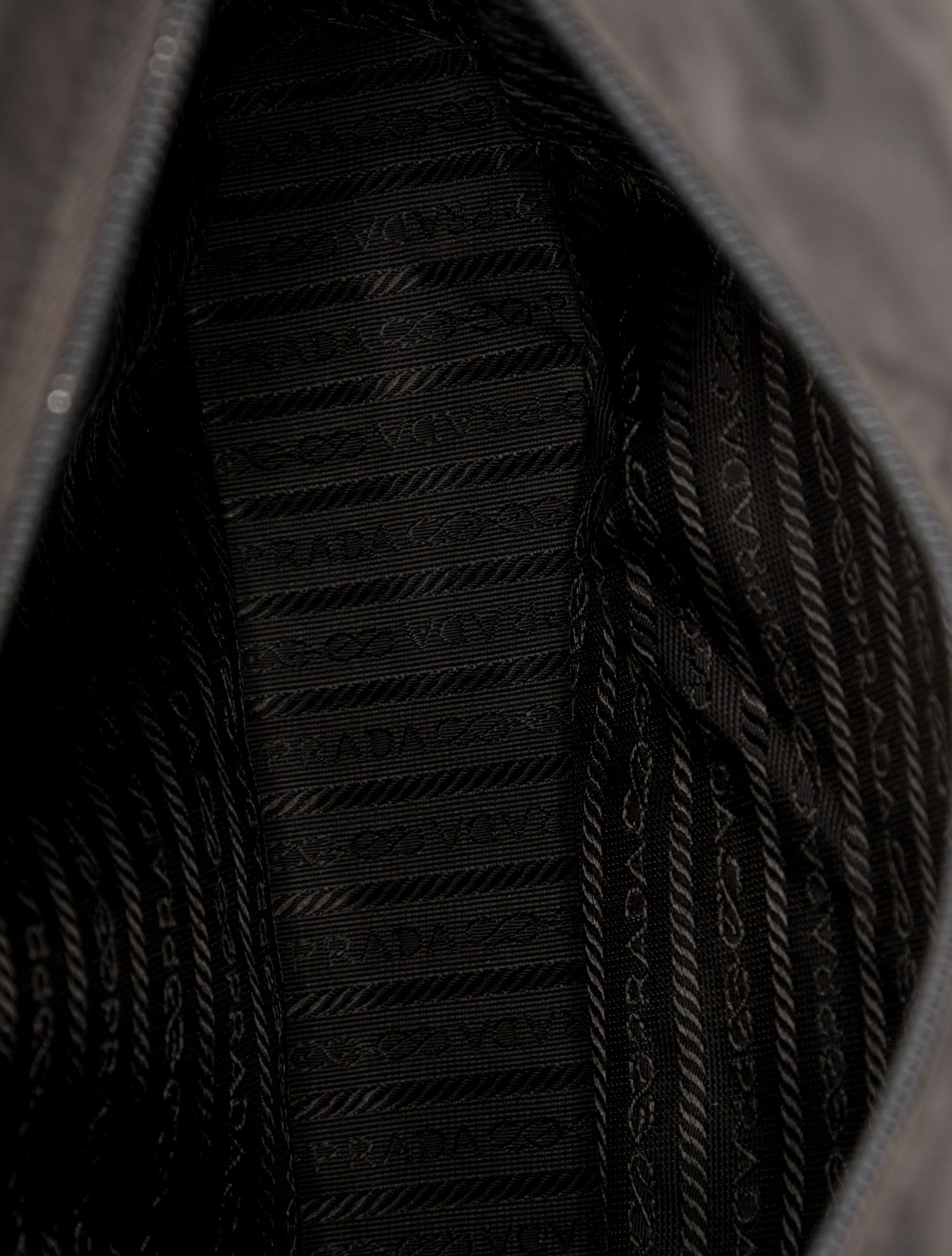 Tessuto Nylon Shoulder Bag