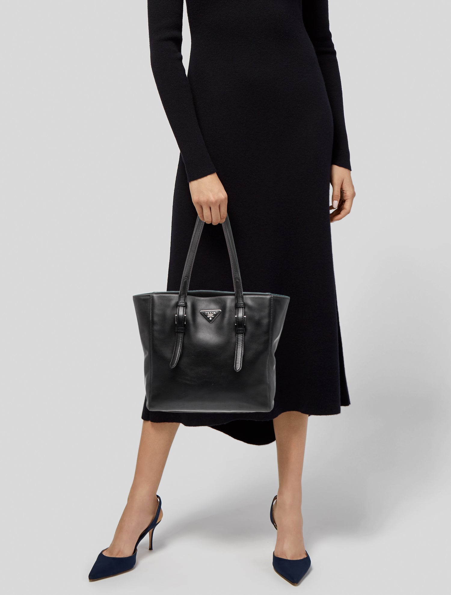 ♡ SCULPTOR.CHANEL Chanel Cat Emoticon Tote - Neutrals Totes, Handbags - CHA1278480