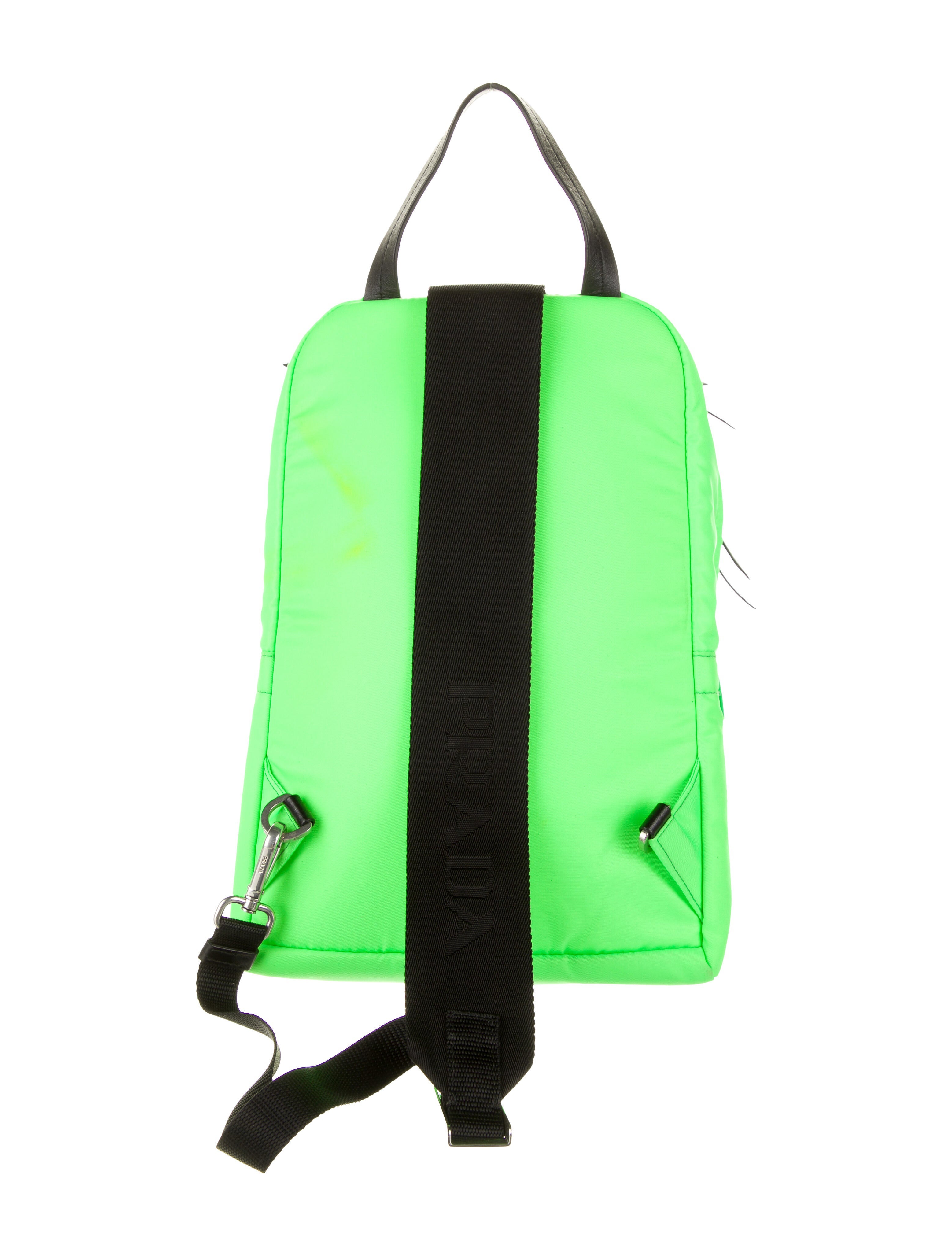 prada sling bag 2018