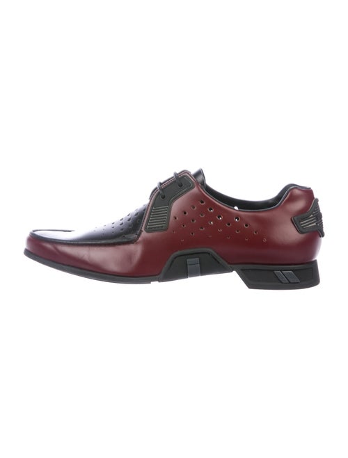 Prada Leather Derby Shoes red