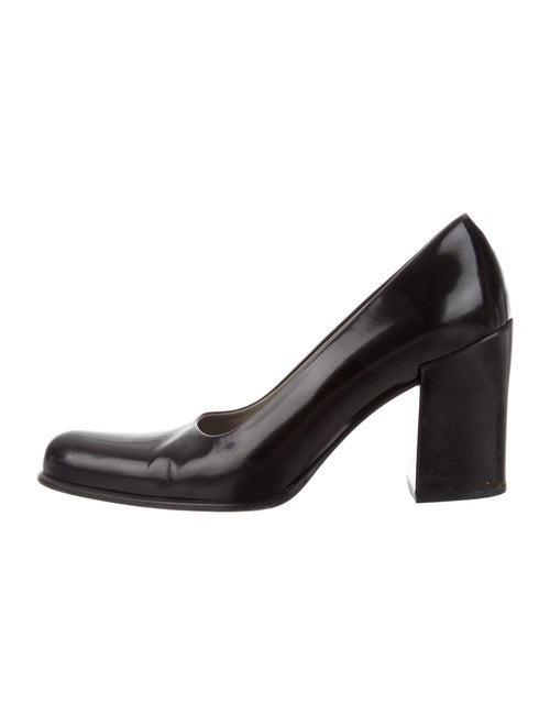 Prada Leather Pumps Black