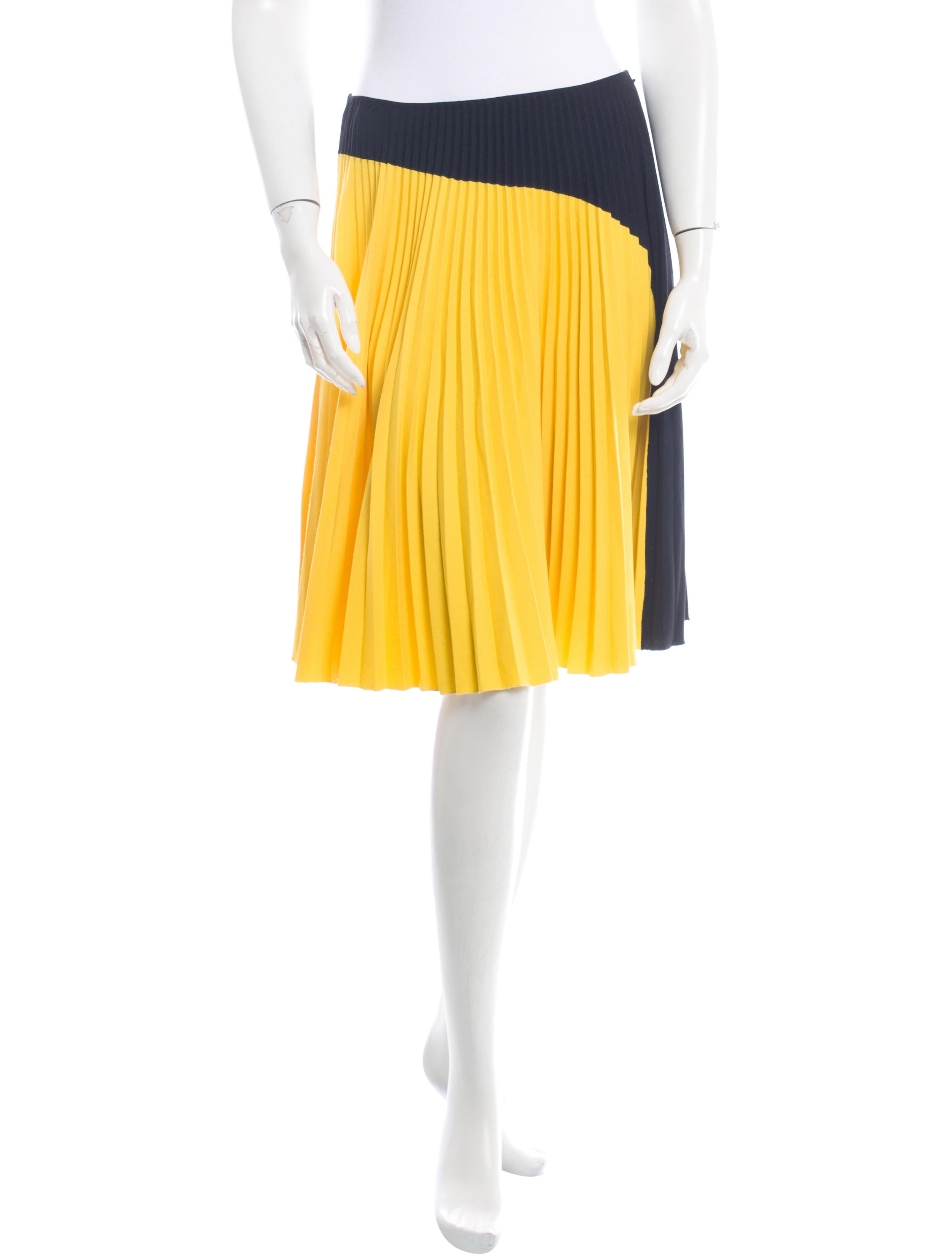 prada orange skirt