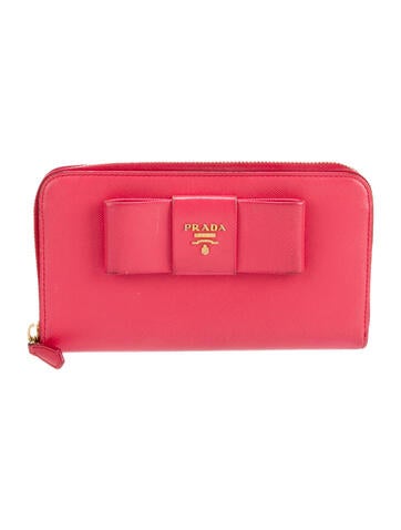 Prada Wallets Saffiano Lux Leather Continental Wallet