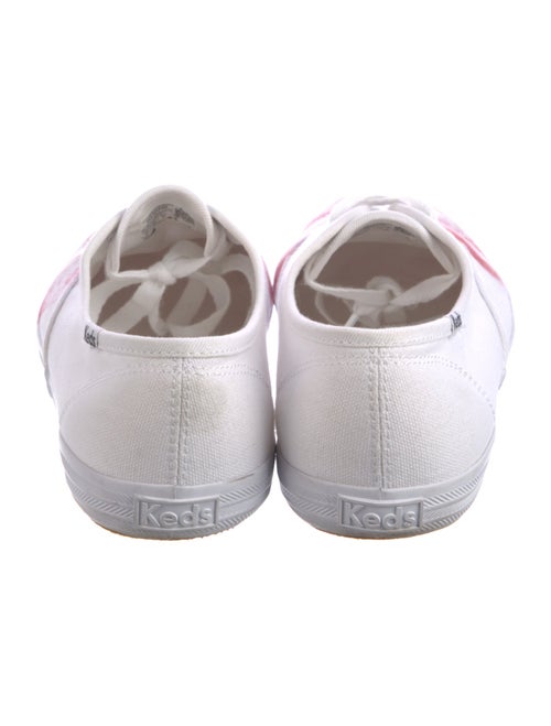 Puppets and Puppets Canvas Graphic Print Sneakers