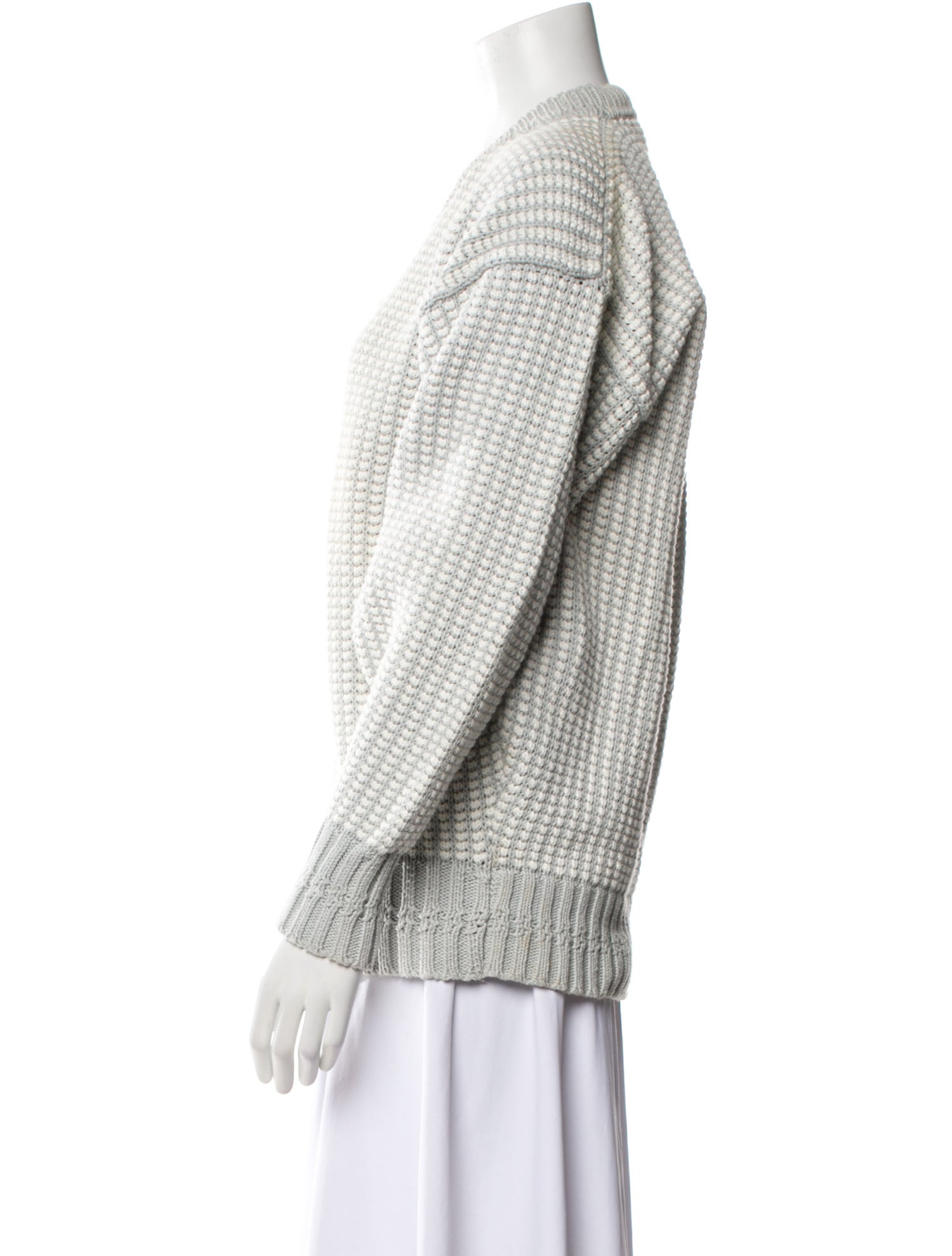 Paul Stuart V-Neck Sweater